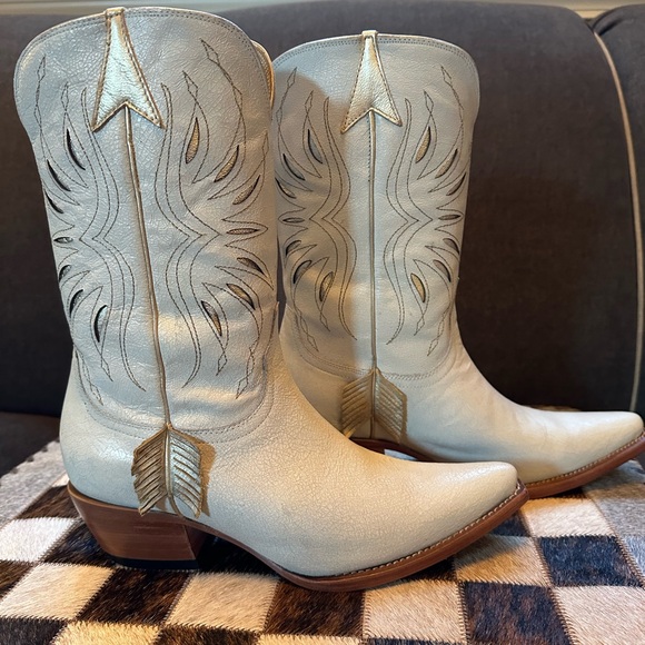 Lucchese Kacey Musgraves Boots. EUC - Picture 2 of 8
